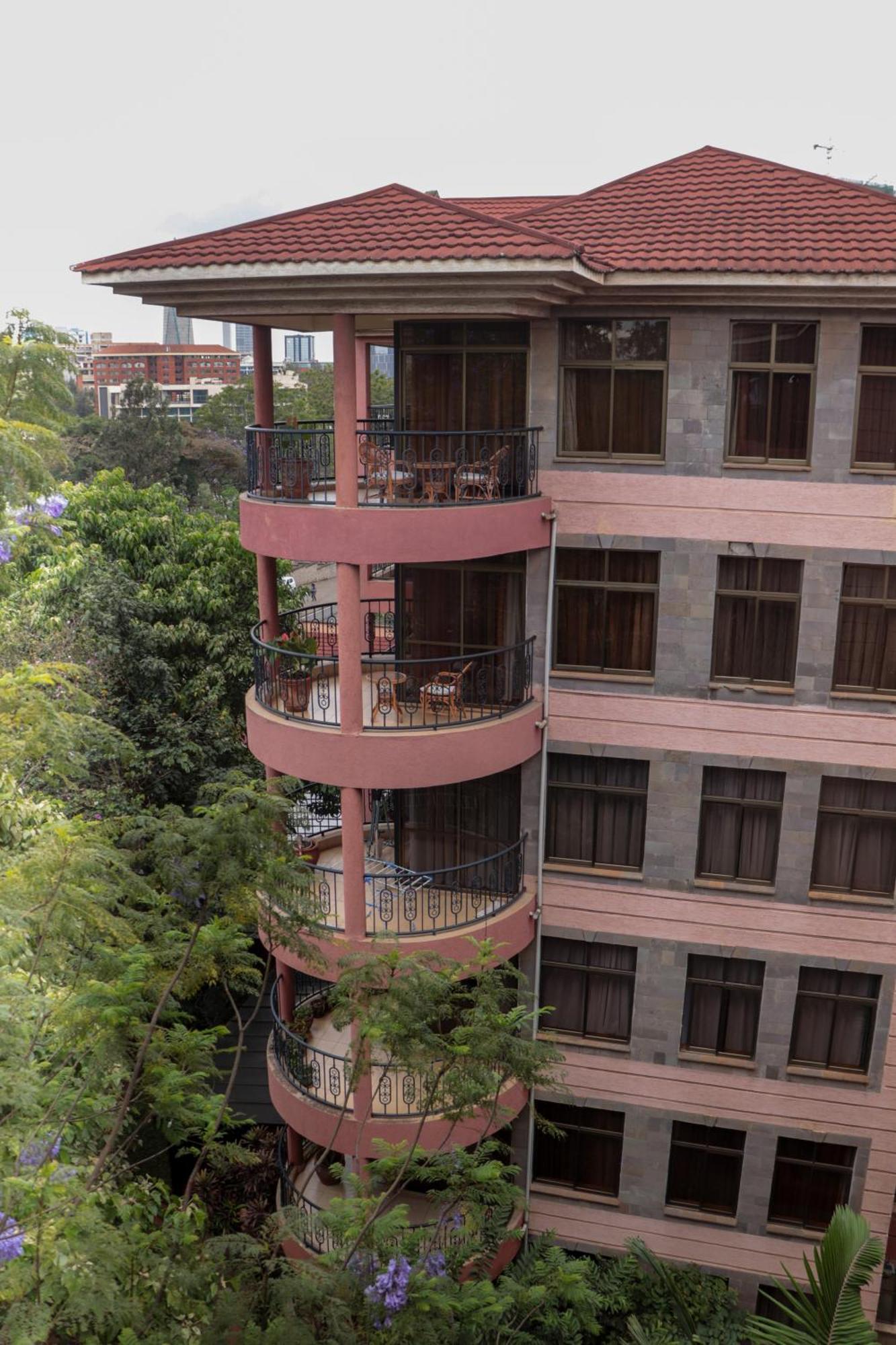 Gemsuites Serviced Apartments State House ไนโรบี ภายนอก รูปภาพ