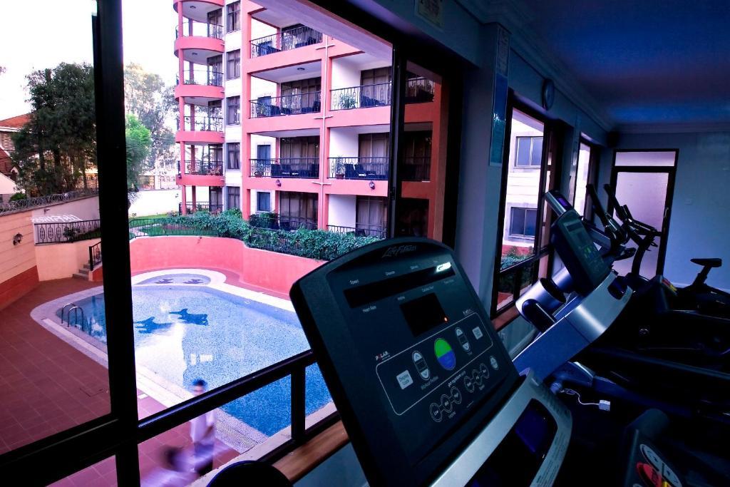 Gemsuites Serviced Apartments State House ไนโรบี ภายนอก รูปภาพ