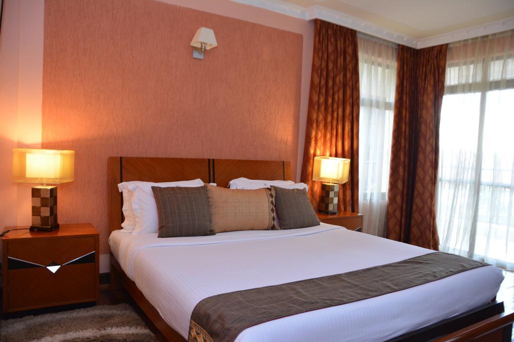 Gemsuites Serviced Apartments State House ไนโรบี ภายนอก รูปภาพ